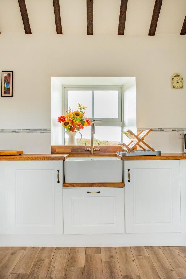Blue Sky Cottage, Doolin Carrowauff Εξωτερικό φωτογραφία